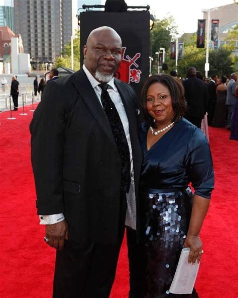 td jake|td jakes and his wife.